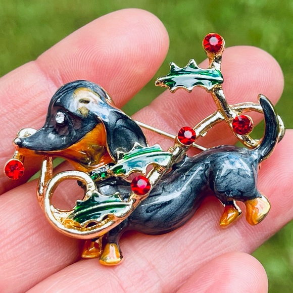 Dog Brooch Rhinestone dog Brooch Gift for Vet - Picture 3 of 6